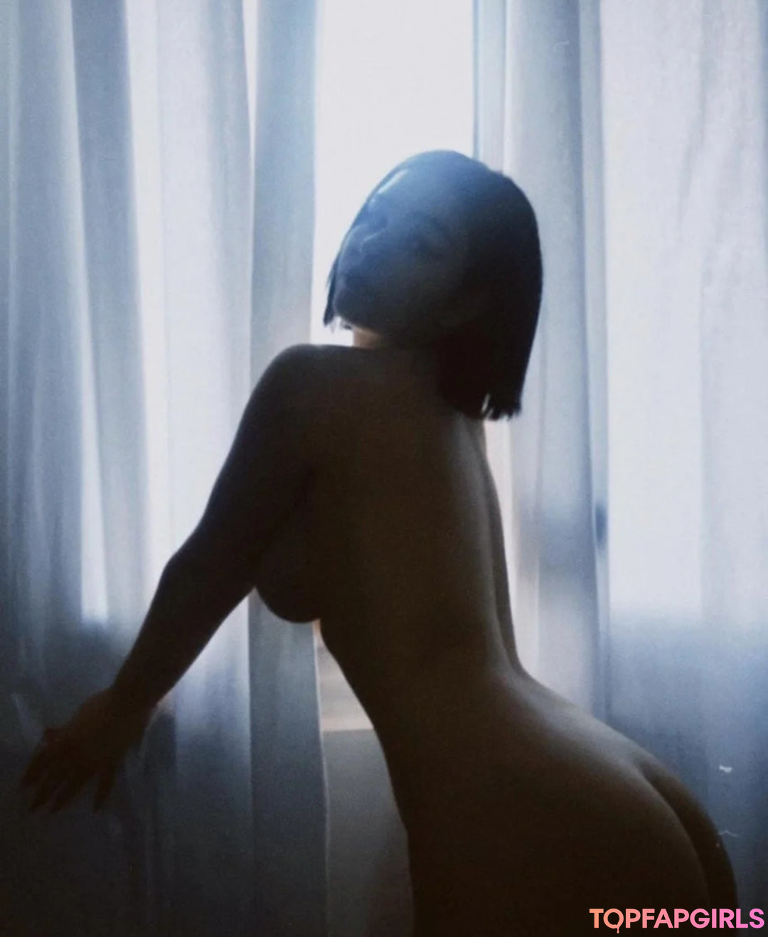 Badgalantii model nude galleries