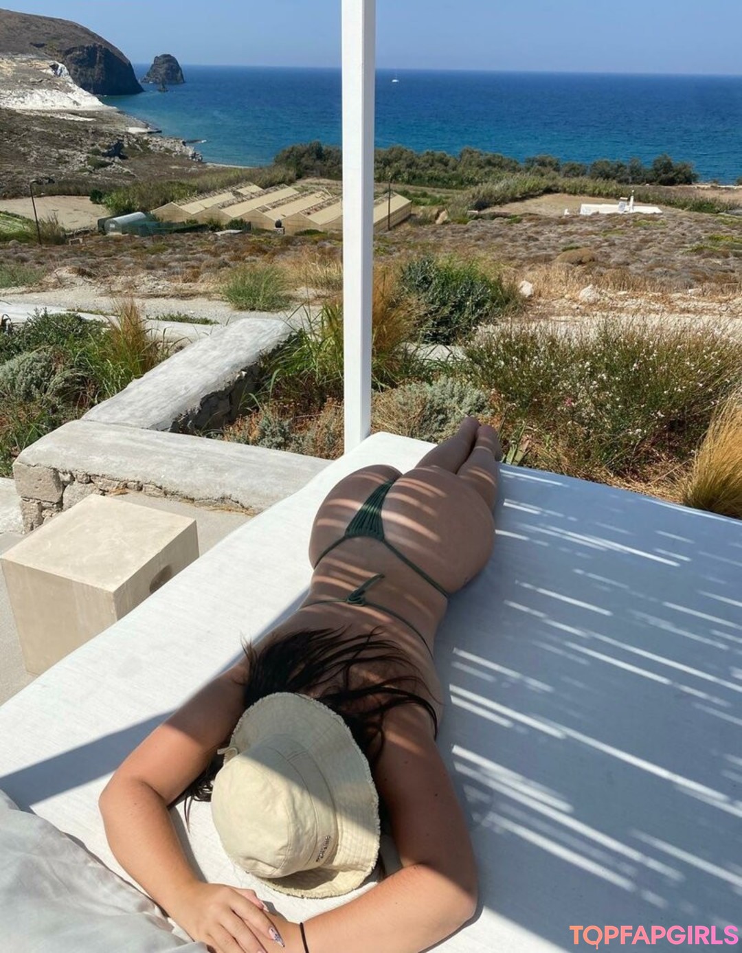 Badgalantii naked pornstar galleries