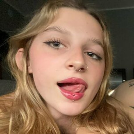 ebony cumshot onlyfans adult gallery