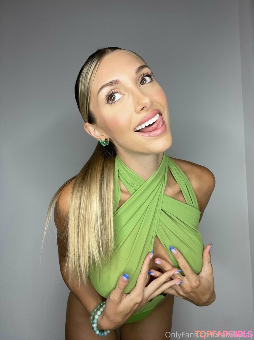lifewithcxx pornstar hd pictures