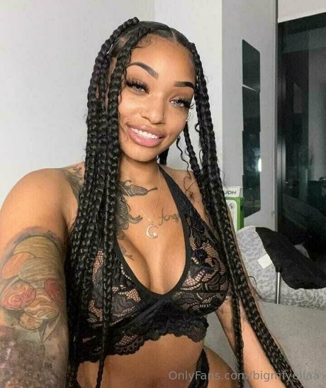 monster tits onlyfans hot nude photos