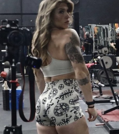 Betsy Parmley free star gallery