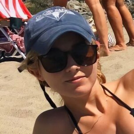 Ellory Smith free star img