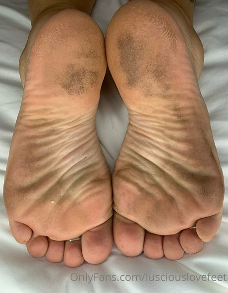 lusciouslovefeet profile image