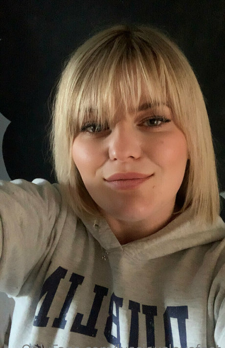 lusciouslovefeet top actress pictures