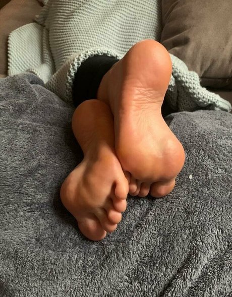 higharches bella model hot photos