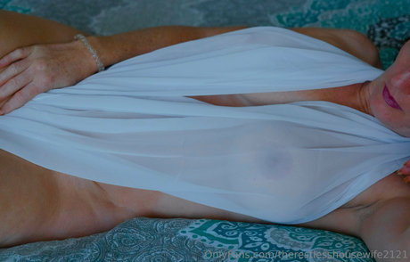 french mature onlyfans pornographic gallery