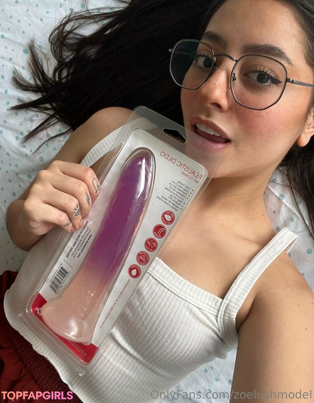 zoelushmodel pornstar naked image