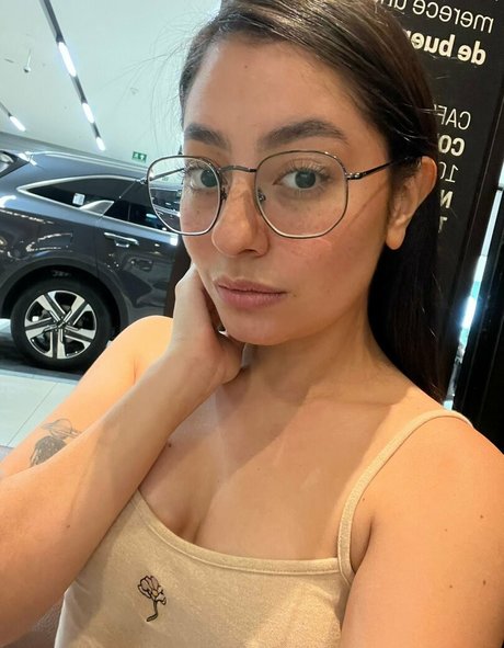 zoelushmodel pornstar nudes pic