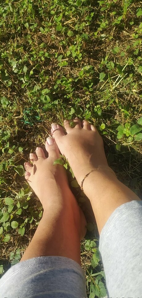 lila974974 exclusive model pics