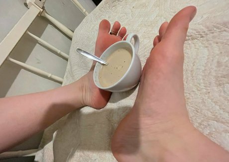 toesonglitter pornstar adult gallery