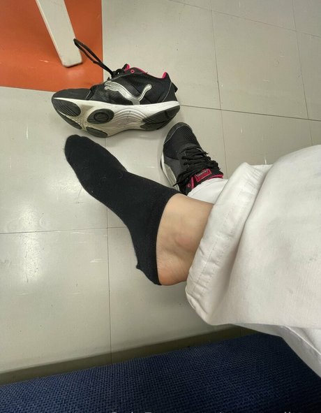 toesonglitter model art photo