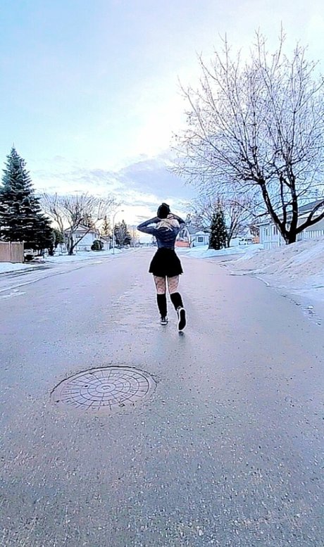 Gray Hawkes star pornographic pics