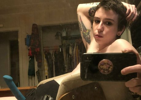 faguettemikah pornstar perfect pictures