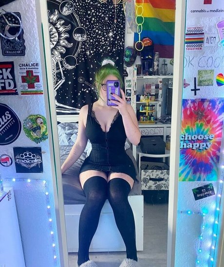 its just a cigarette star best pic