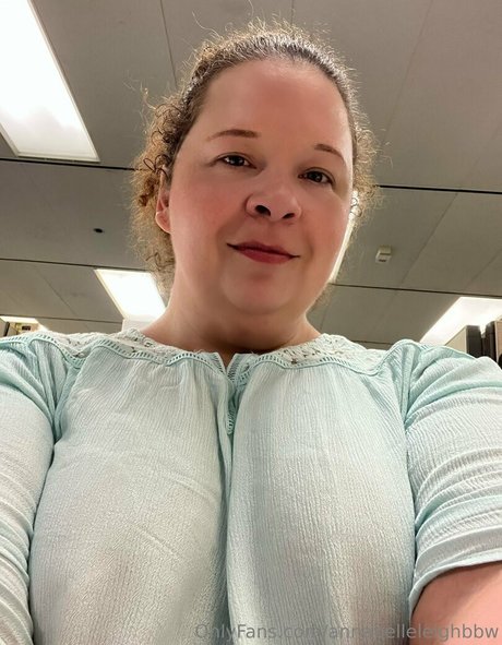 annabelleleighbbw model erotic gallery