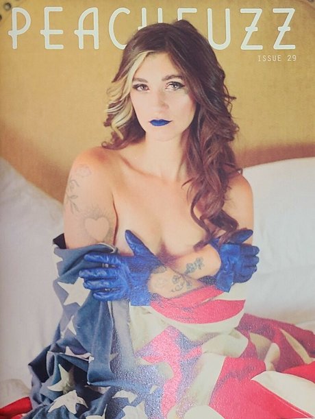 Sierra Ferrell xxx actress photo