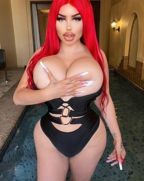 Bibi Bugatti adult model galleries