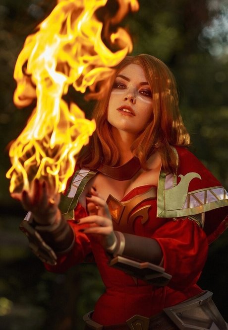 Mi2ray Cosplay adult model image