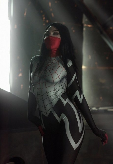 Mi2ray Cosplay profile image