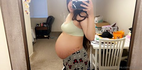 its em2 star porn gallery