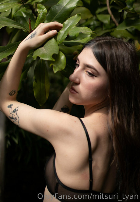 skinny brunette onlyfans free naked photos