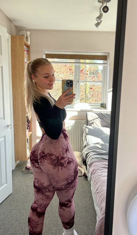 MommyMewtwo star sex pic