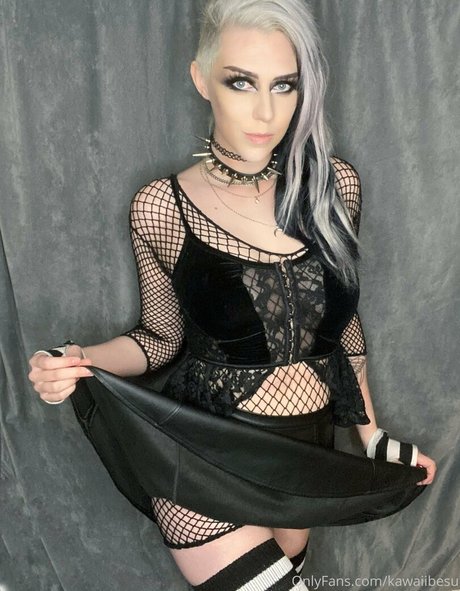 camghoul xxx model gallery