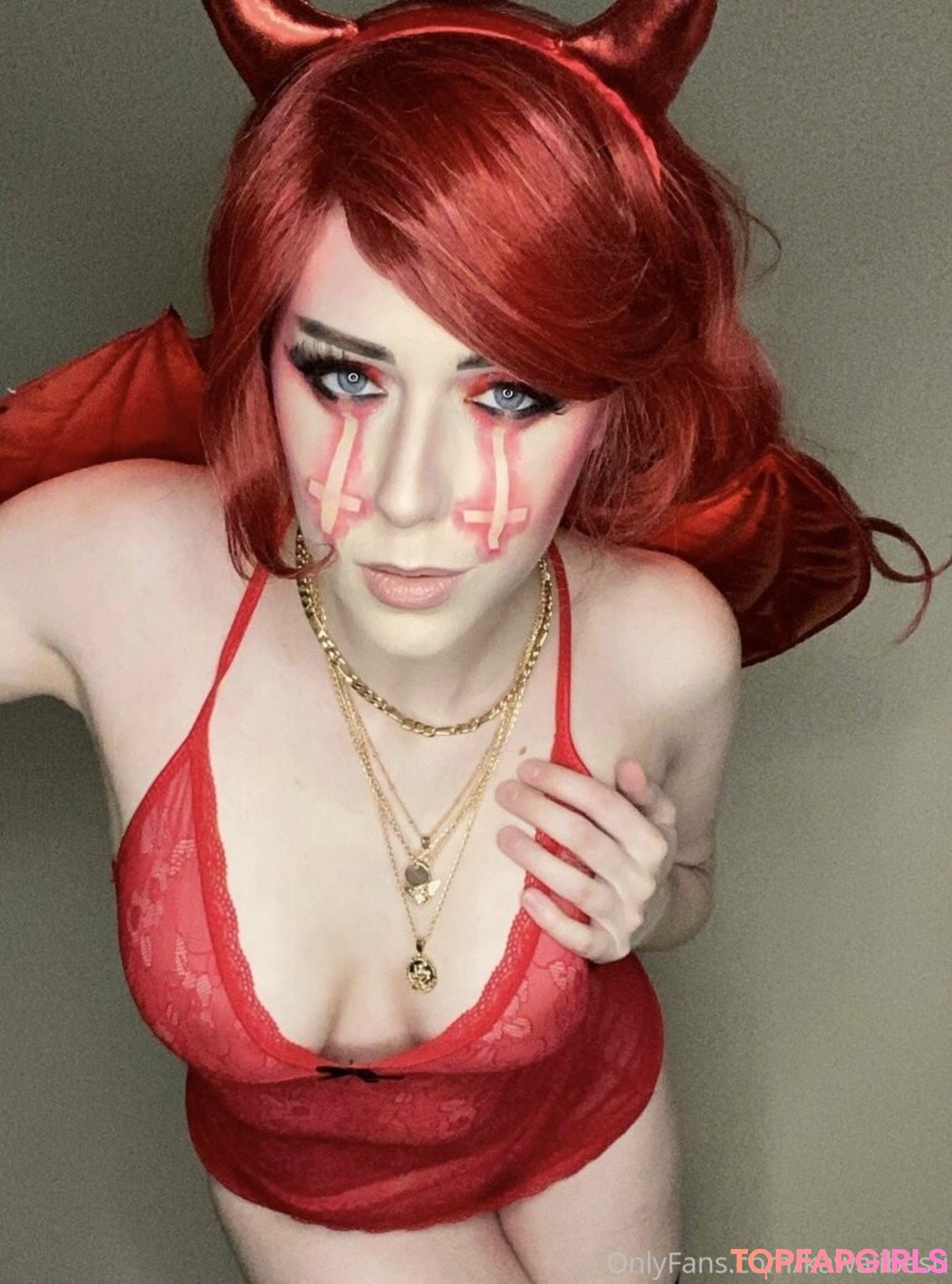 camghoul model sexy image