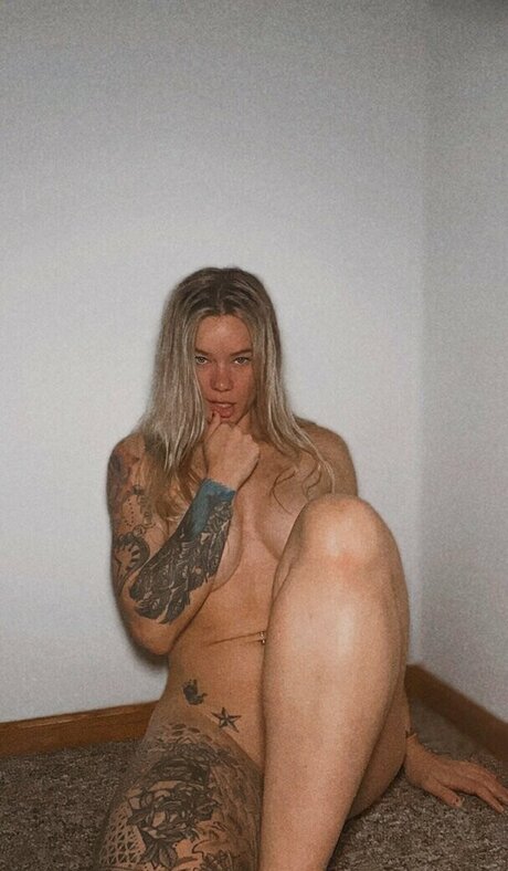 JoBarBerrr naked star pictures