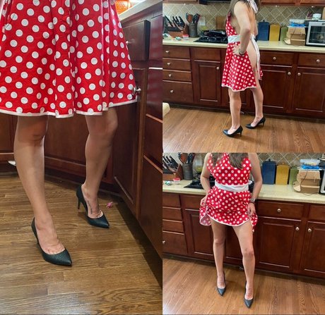 NipplyNurse model exclusive images