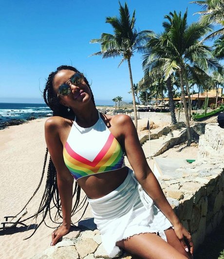 Heather Hemmens pornstar sexy archive