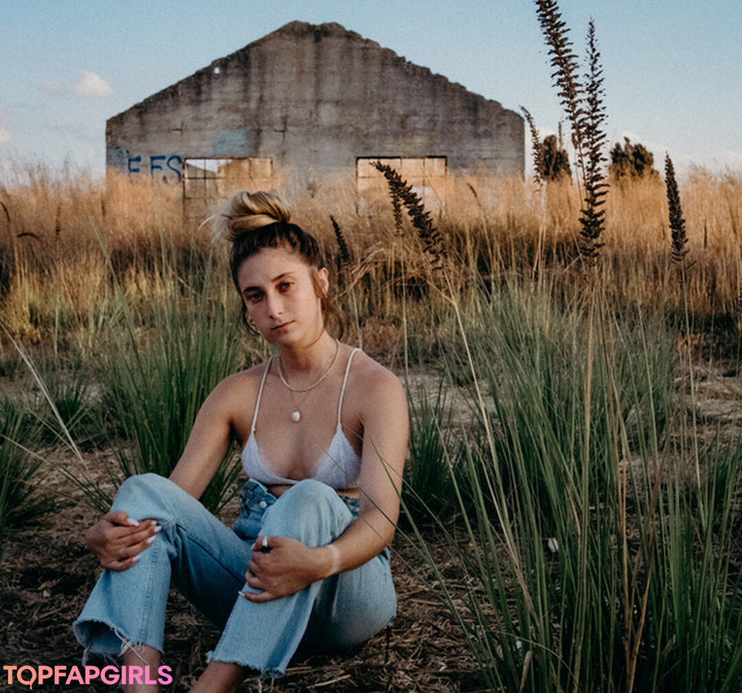 giant onlyfans sexy pictures