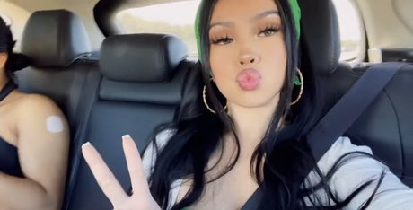 Julianarmah perfect pornstar photos