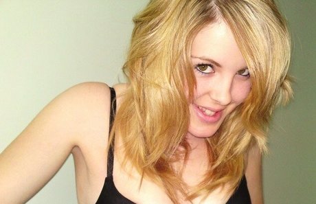 Cheekysamo top profile image