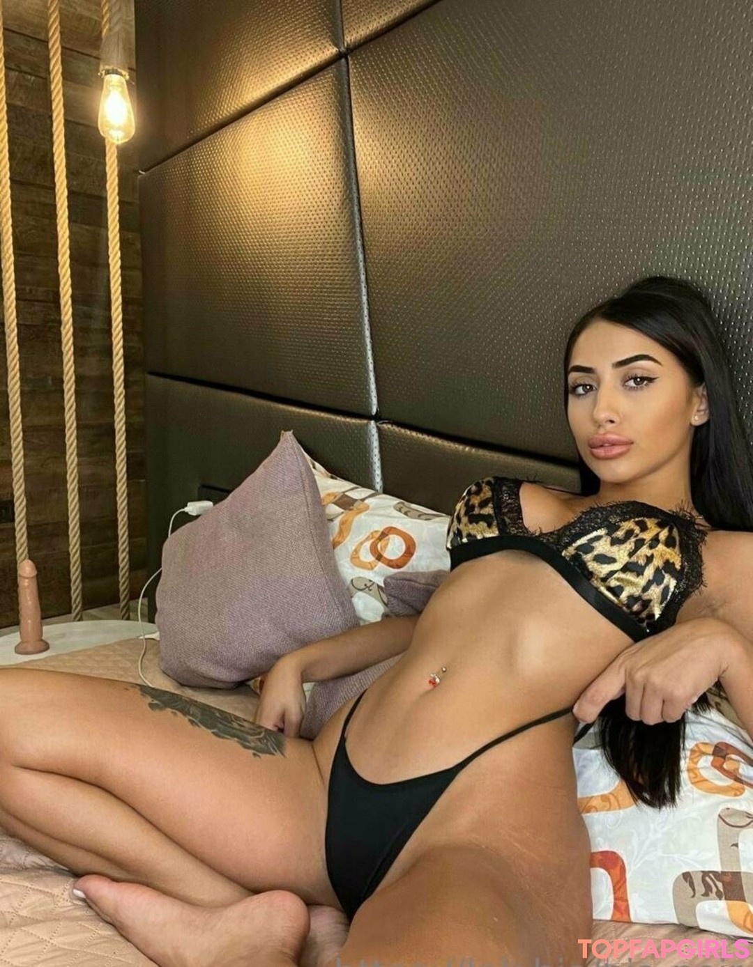 chubby small tits onlyfans art xxx gallery