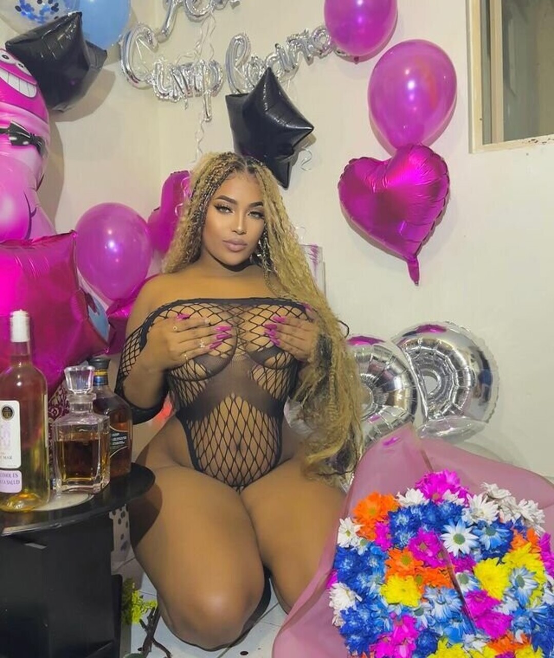 Thayana Babyy naked pornstar gallery