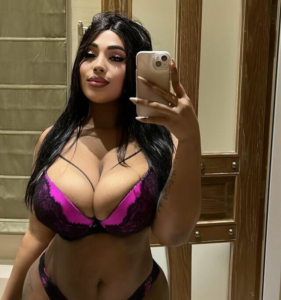 Thayana Babyy erotic model picture