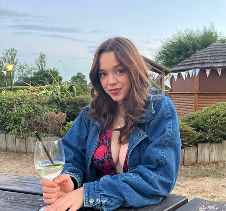 sofialowex star erotic photo