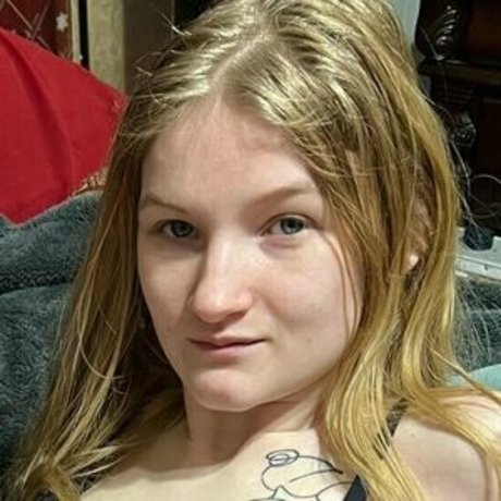 Rebecca Espinoza pornographic model img