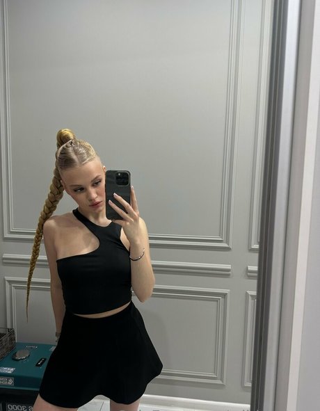 wild catxxx pretty star image