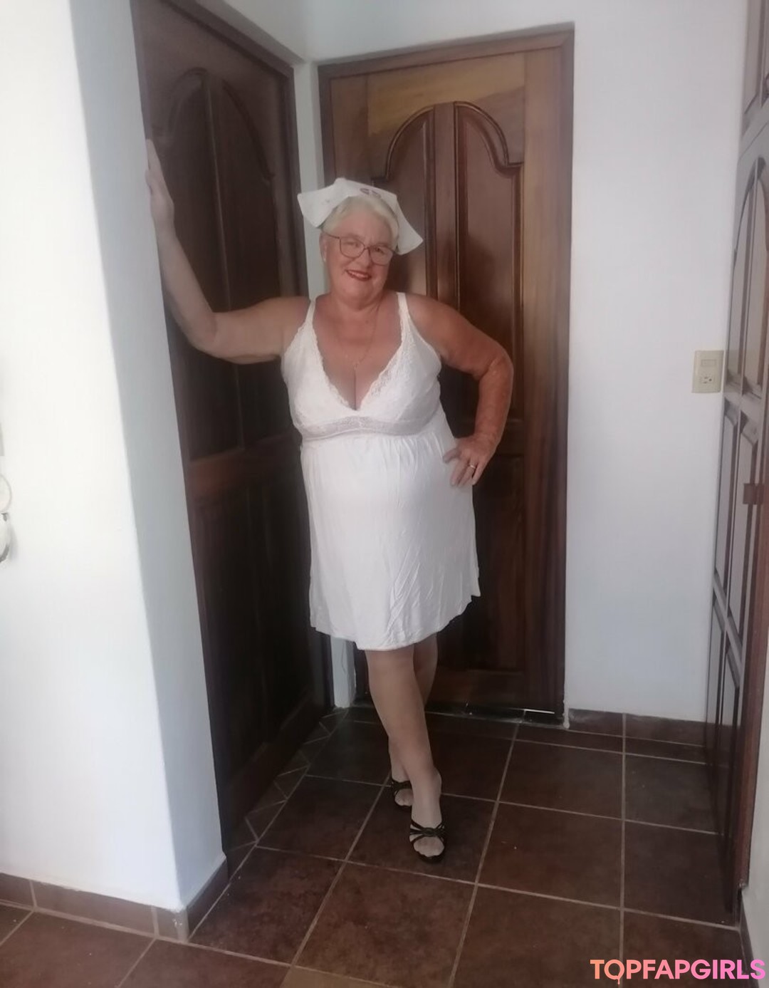 fungrannies model sexy pictures