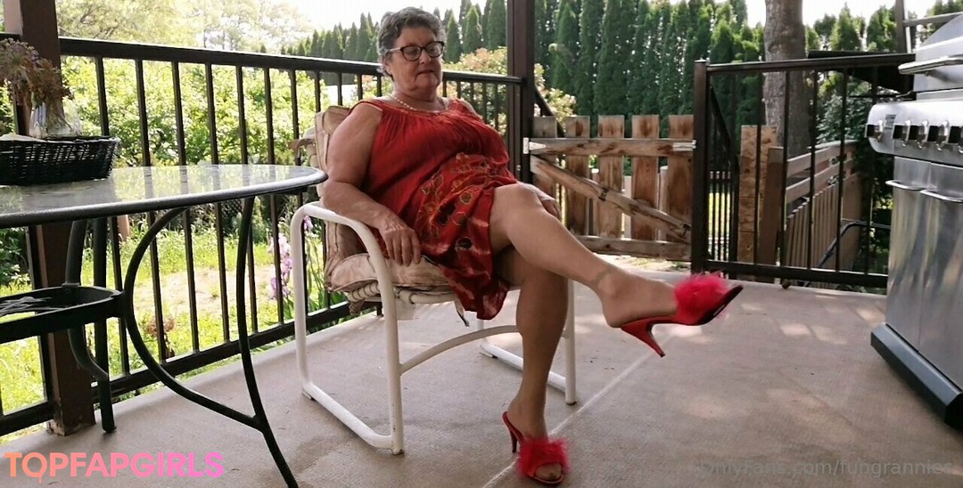 fungrannies pornstar adult photos