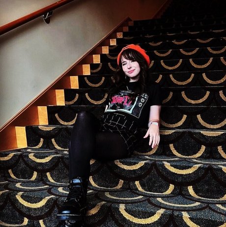 Chelsea Cook profile image