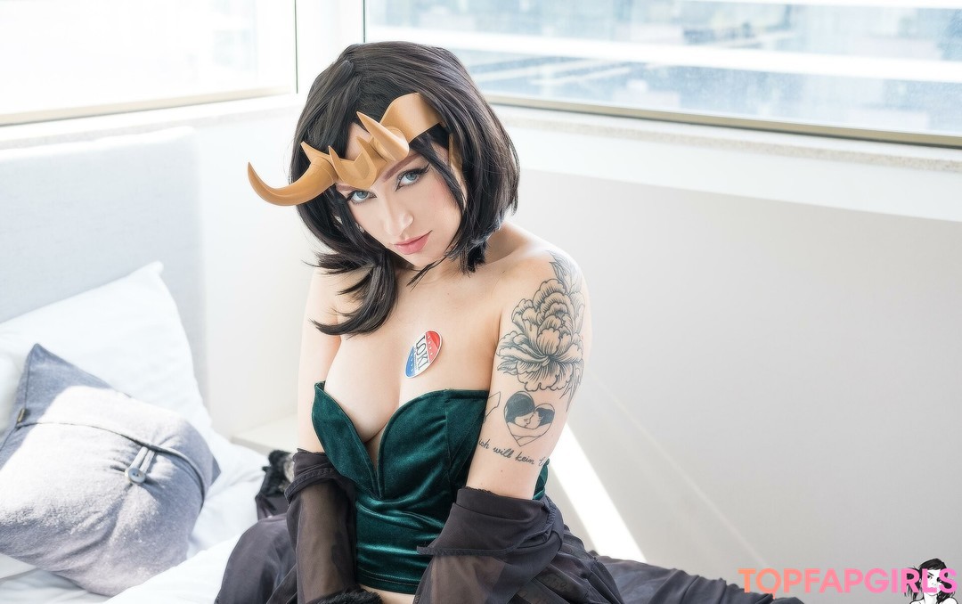 Hilo Suicide model pretty images
