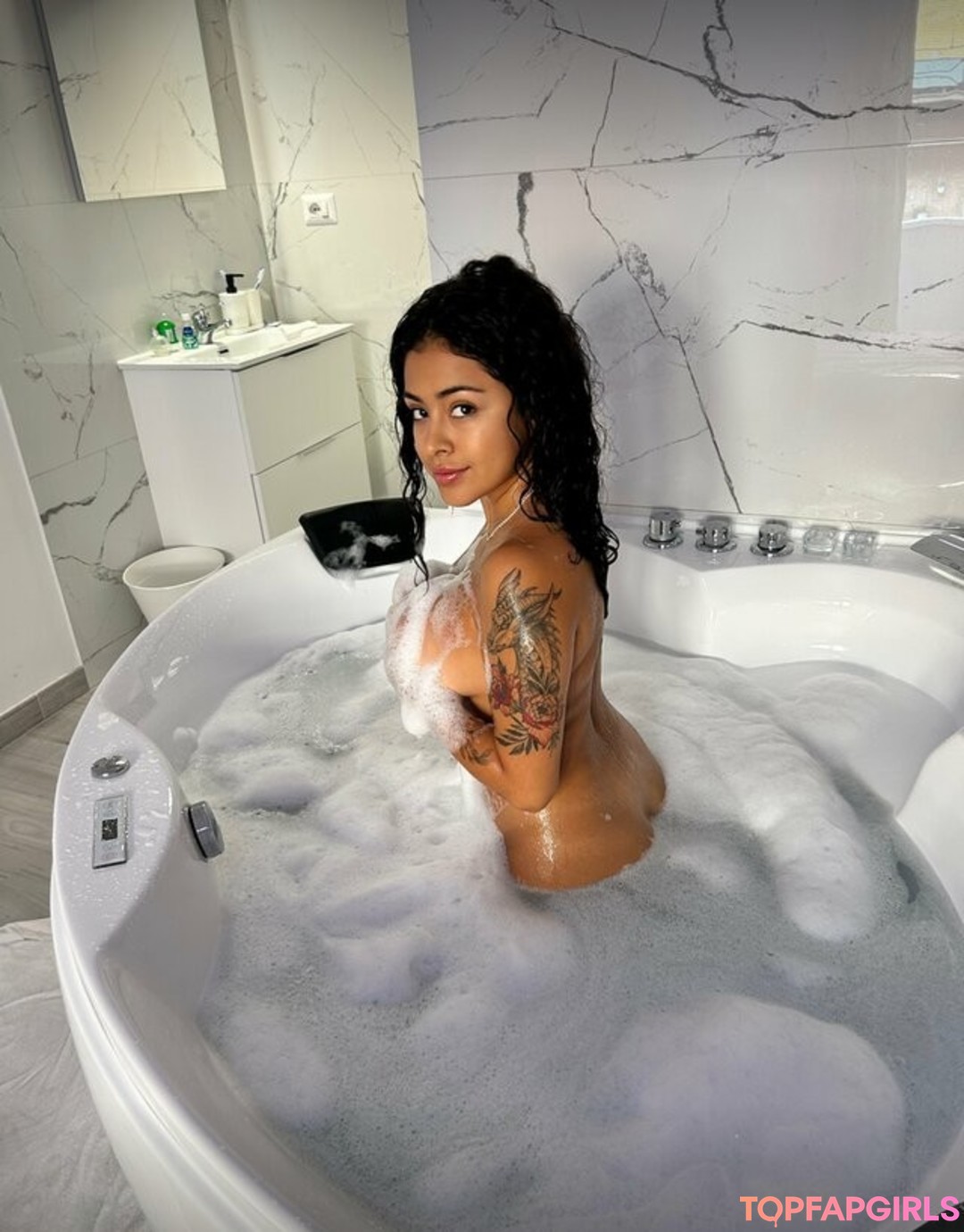 fitness model onlyfans nude pic
