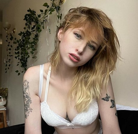 Konstigo pornstar beautiful pics