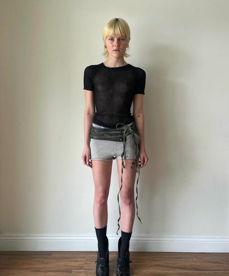 Courtney Mawhorr art star archive