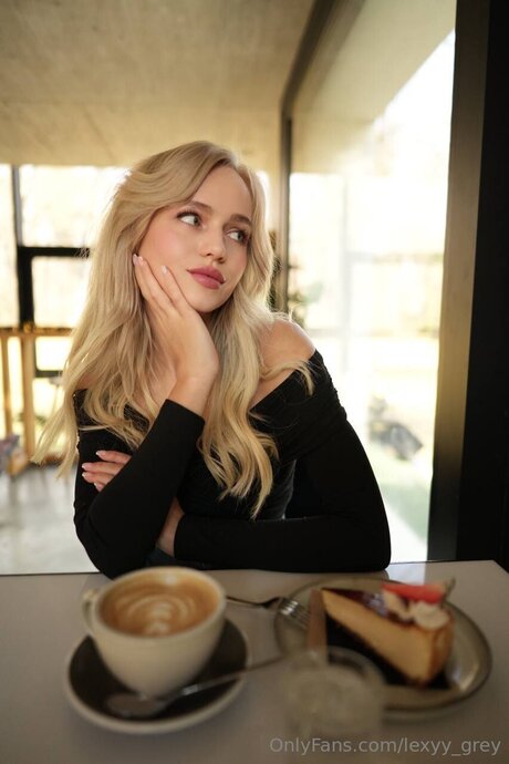 lexyy grey pornstar perfect pictures