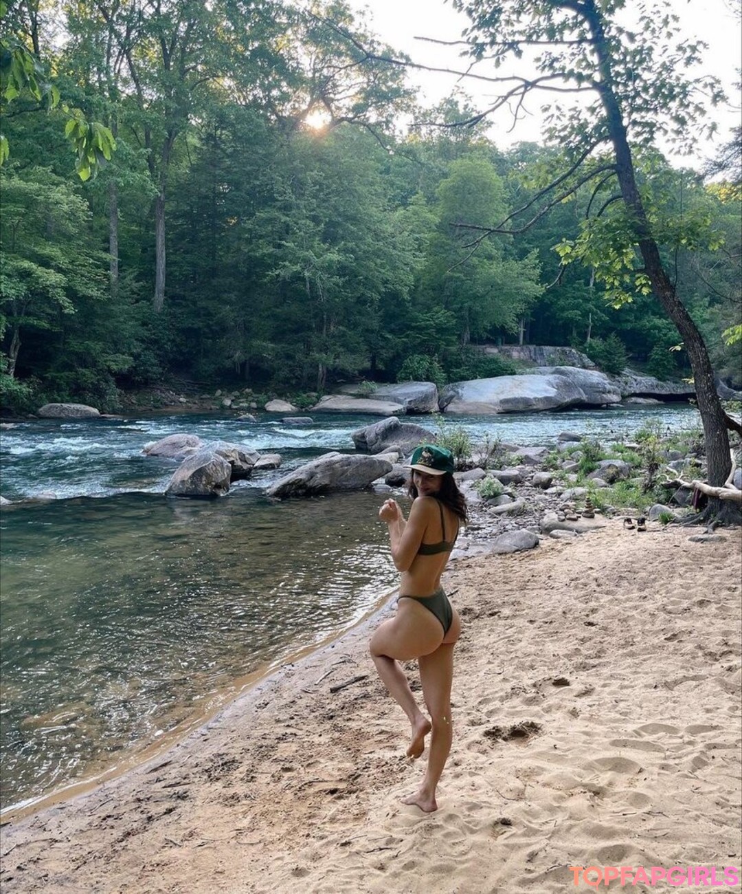 Shhhleah pretty model gallery
